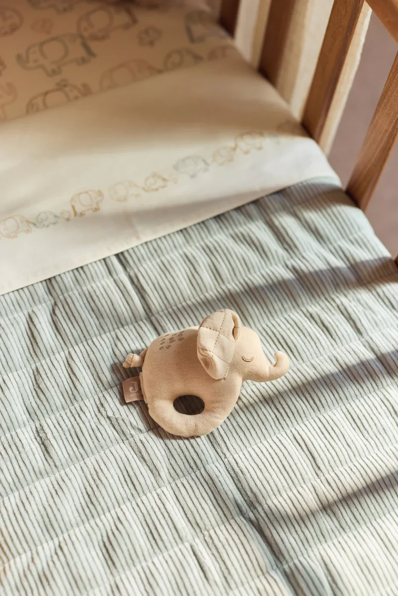 Rassel "Elefant" zum Greifen von Jollein, beige
