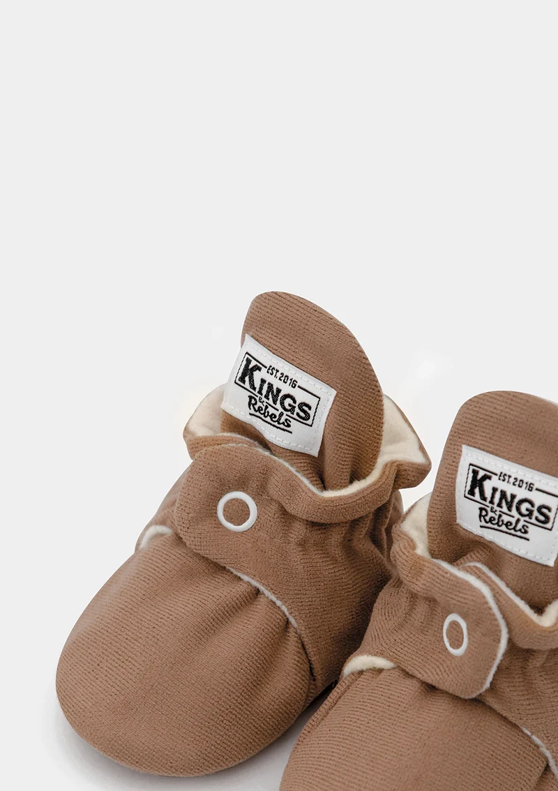 Baby Booties Gamuza Mocha