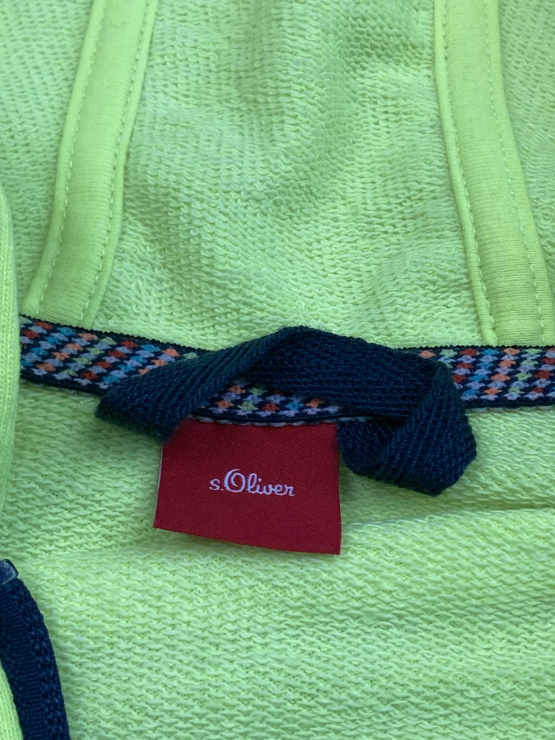 s.Oliver Kapuzensweatjacke 104 | 4yrs