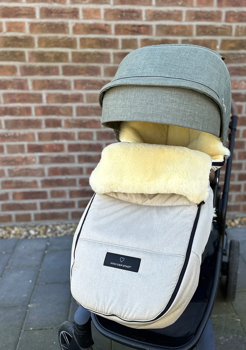 Premium Lammfell-Fußsack Limited Edition dune beige