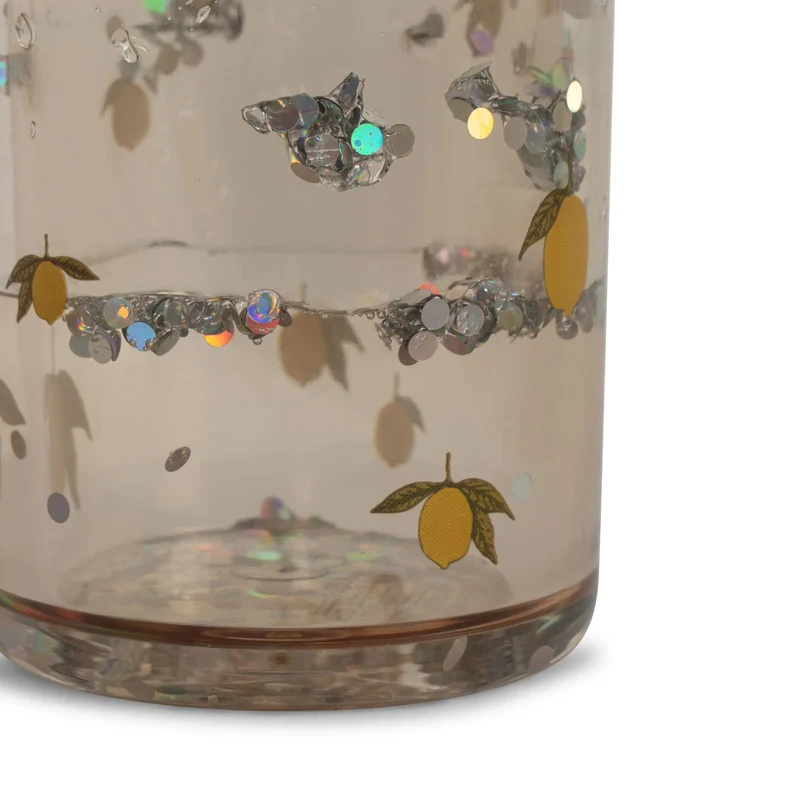 Glitzerbecher "Lemon" mit Zitronenmuster von Konges Slojd, einzeln
