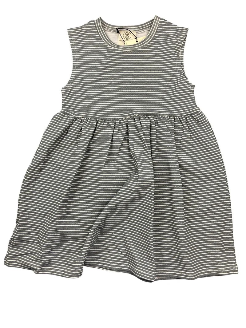 Gro Kleid 104 | 4yrs