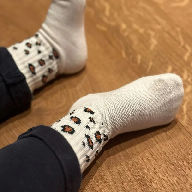 Socken mit Leopardenmotiv für Babys und Kinder bis Größe 34