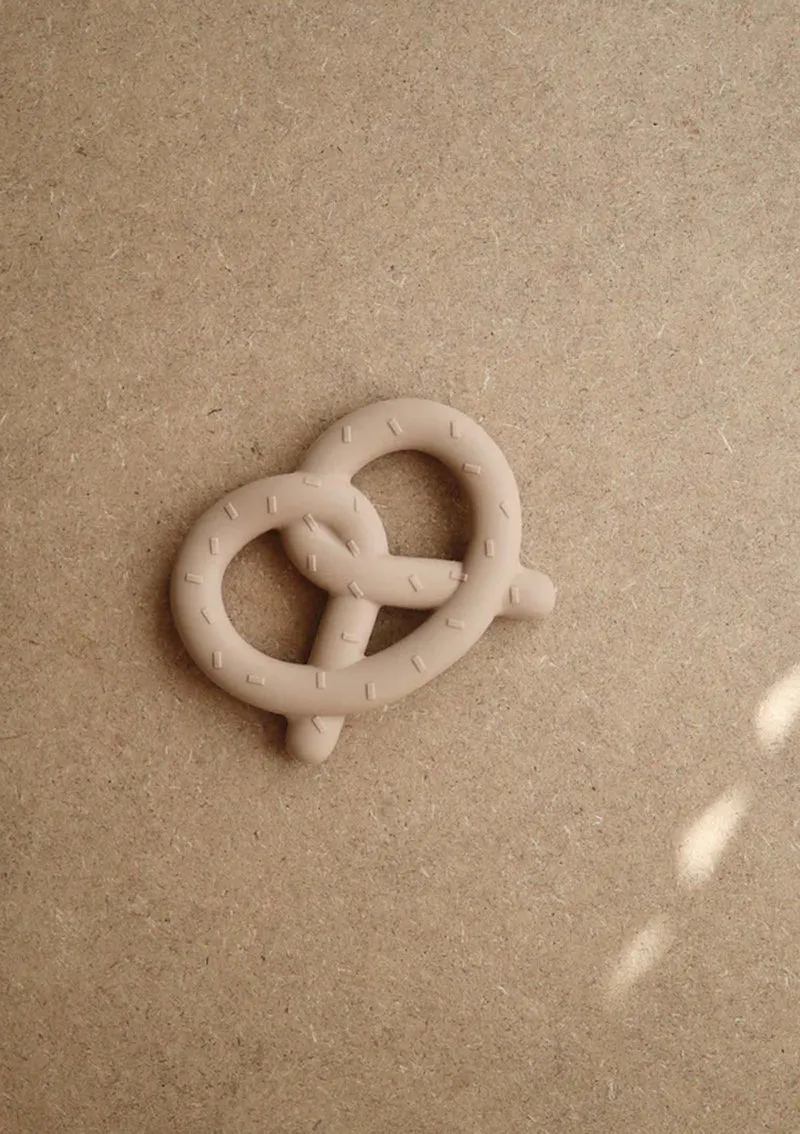 Beißspielzeug 'Pretzel'