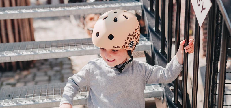 Helm 'Graphics' Leopard