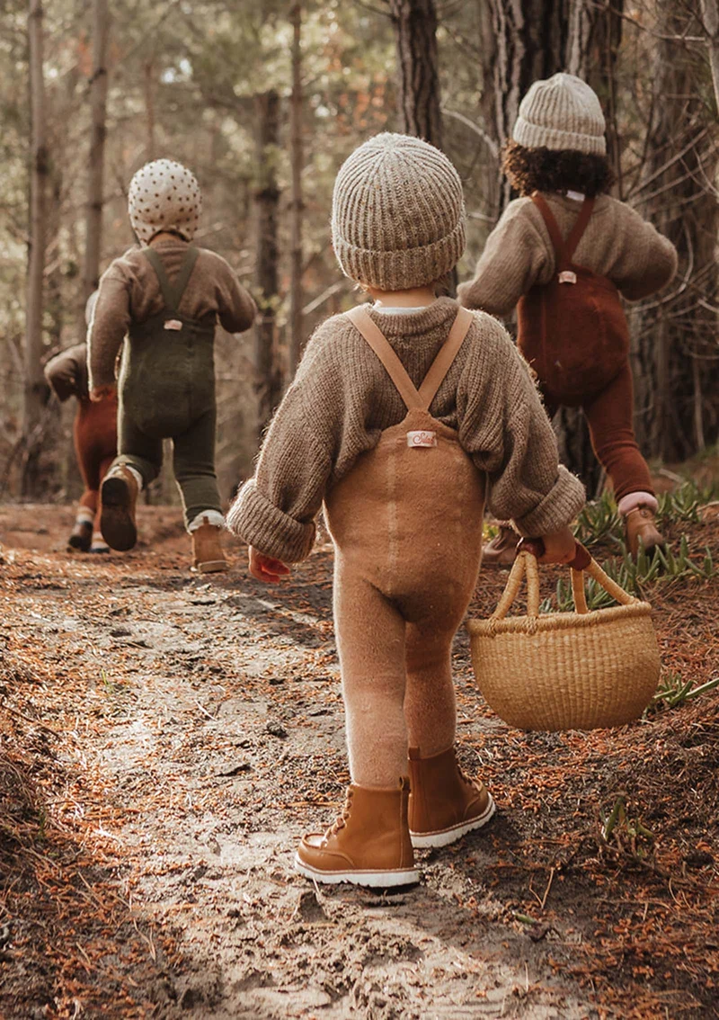 Teddy-Strumpfhose mit Trägern mit Fuß light brown