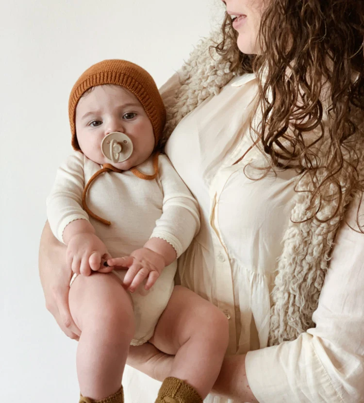 Merino Bonnet 'Dolly' Mustard
