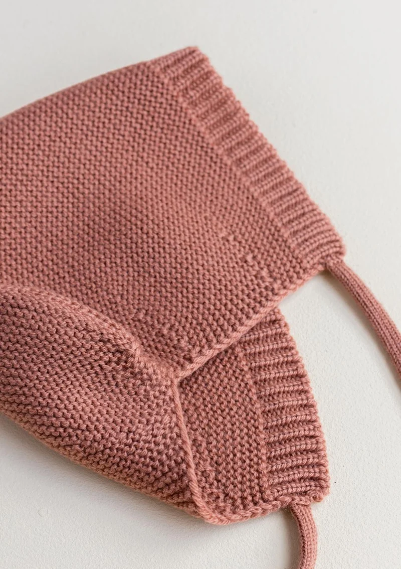 Merino Bonnet 'Dolly' Brick