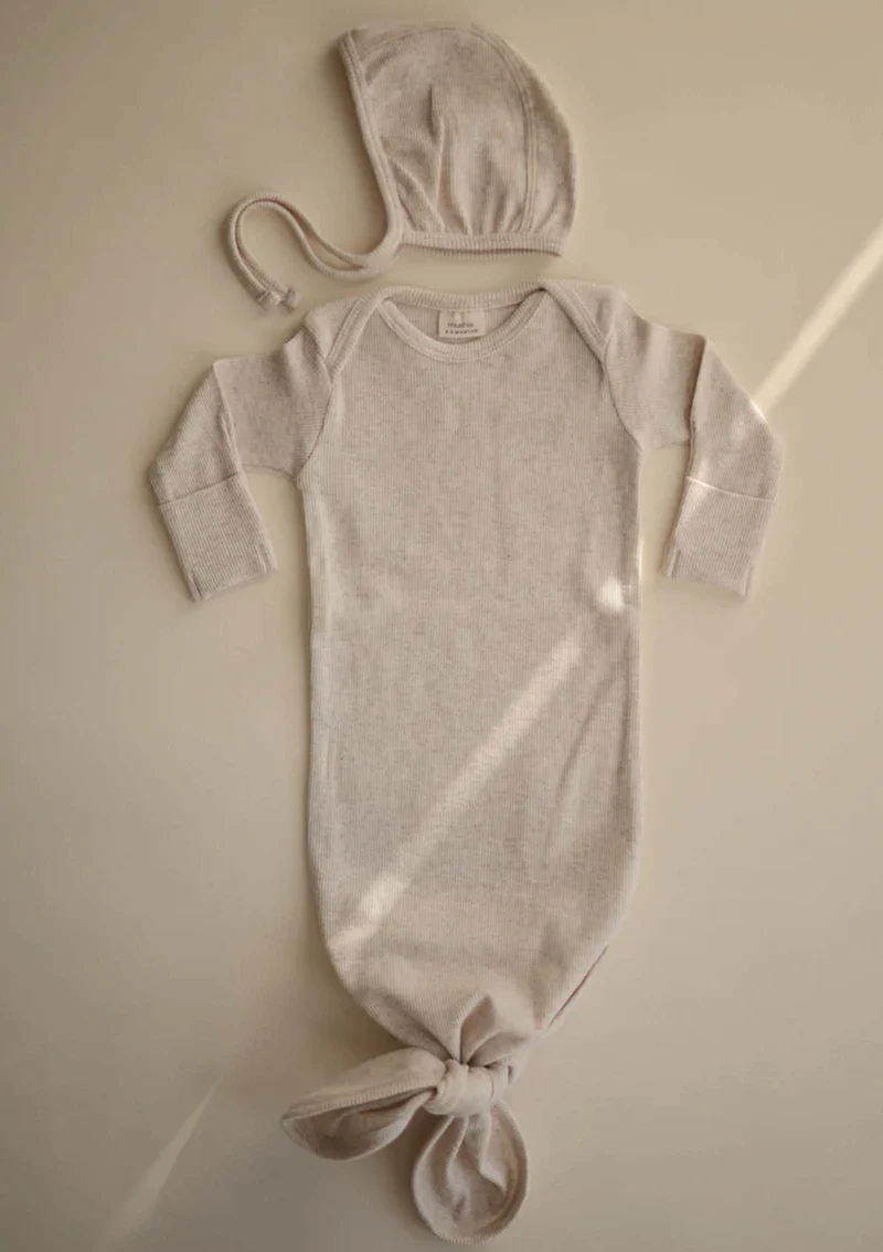 geknotetes Babykleid Beige mélange