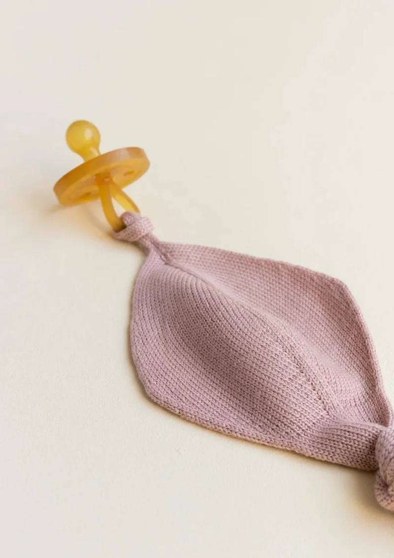 Merino Strick-Schnullertuch 'Titi Comforter' blush