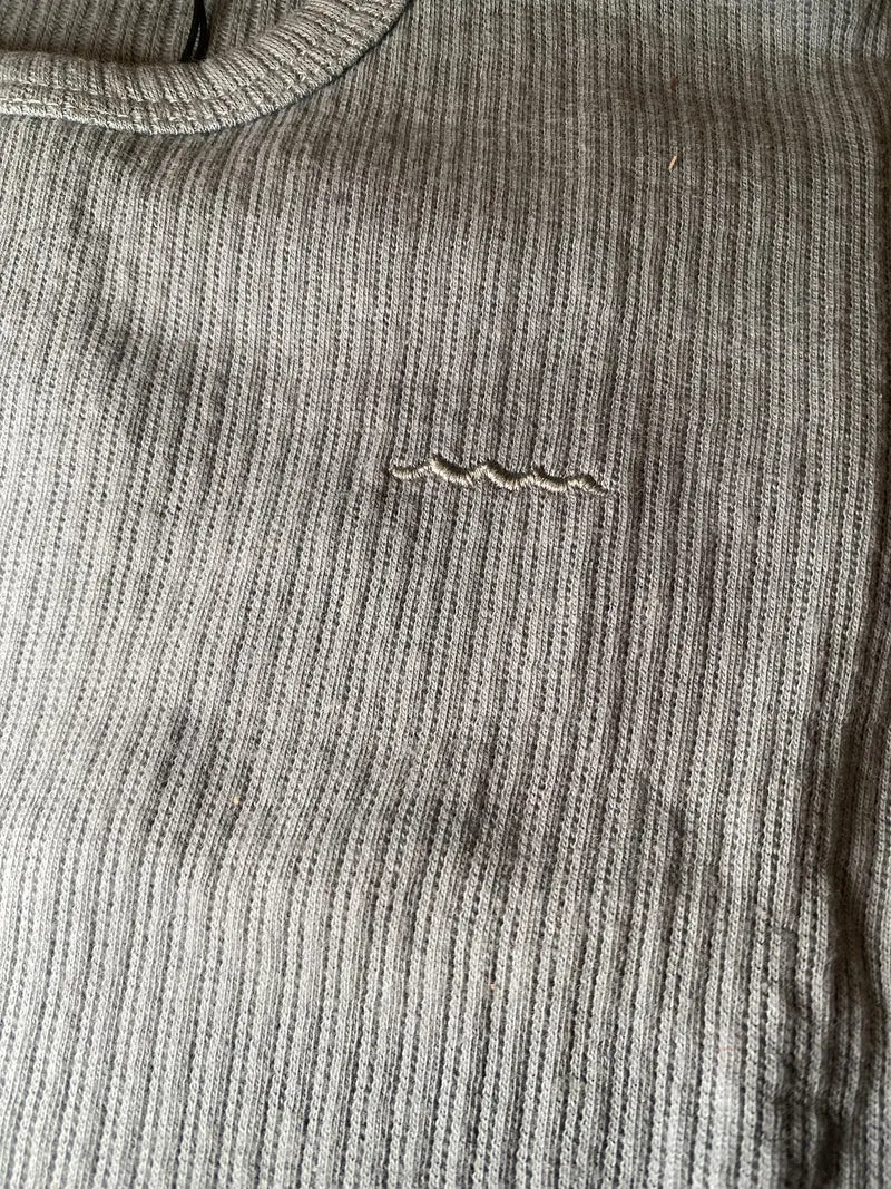 Riffle.Amsterdam Longsleeve mit knopf 68 | 06m
