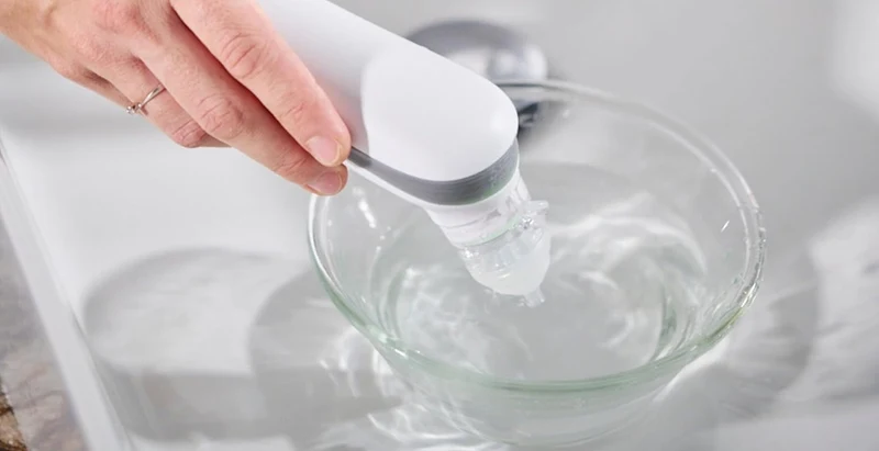 NUVITA aspirator do nosa z lampką i muzyką + 3 końcówki, etui i pęseta