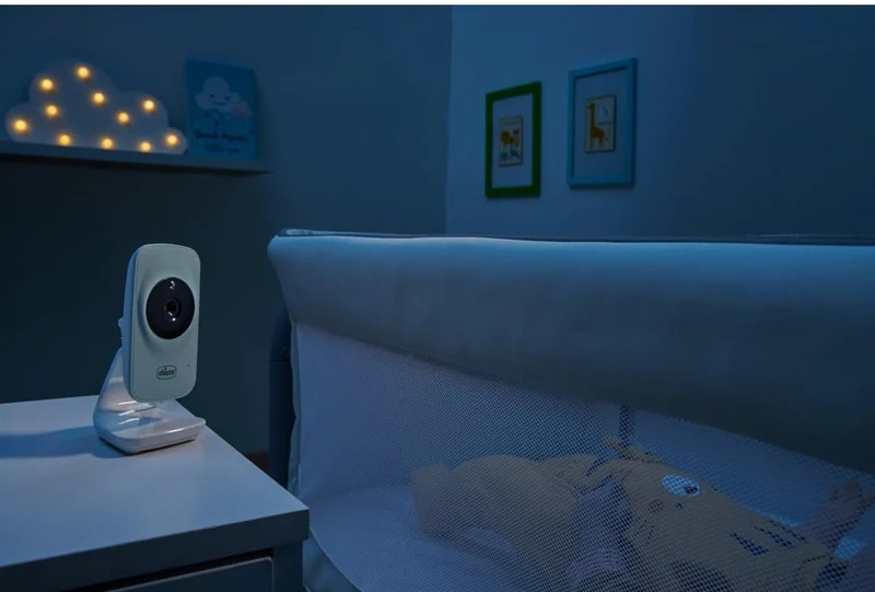 CHICCO Video Baby Monitor niania elektroniczna 3,2" LCD FHSS