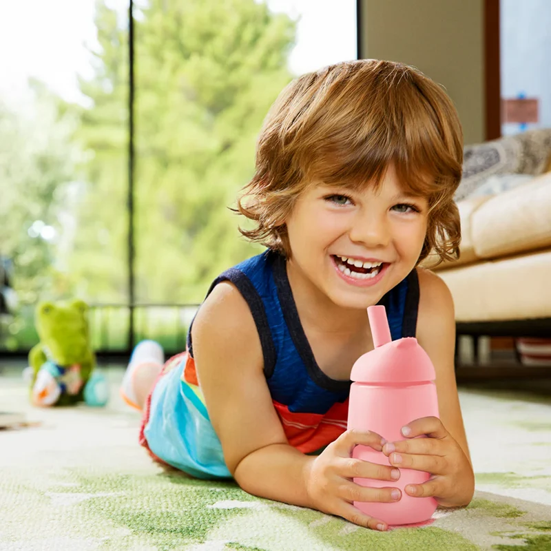 MUNCHKIN Simple Clean kubek niekapek ze słomką 12 m+ 296 ml