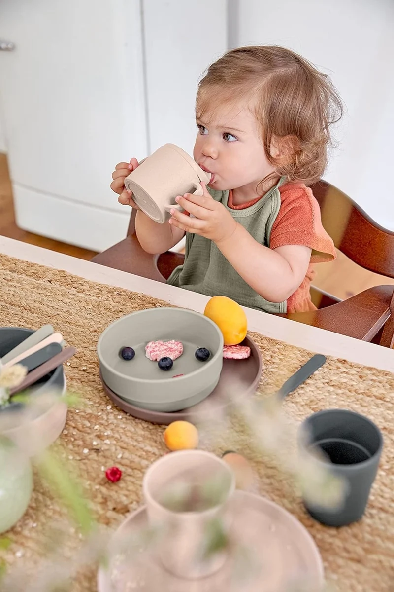 LASSIG Sippy Cup kubek z ustnikiem 150 ml 6 m+