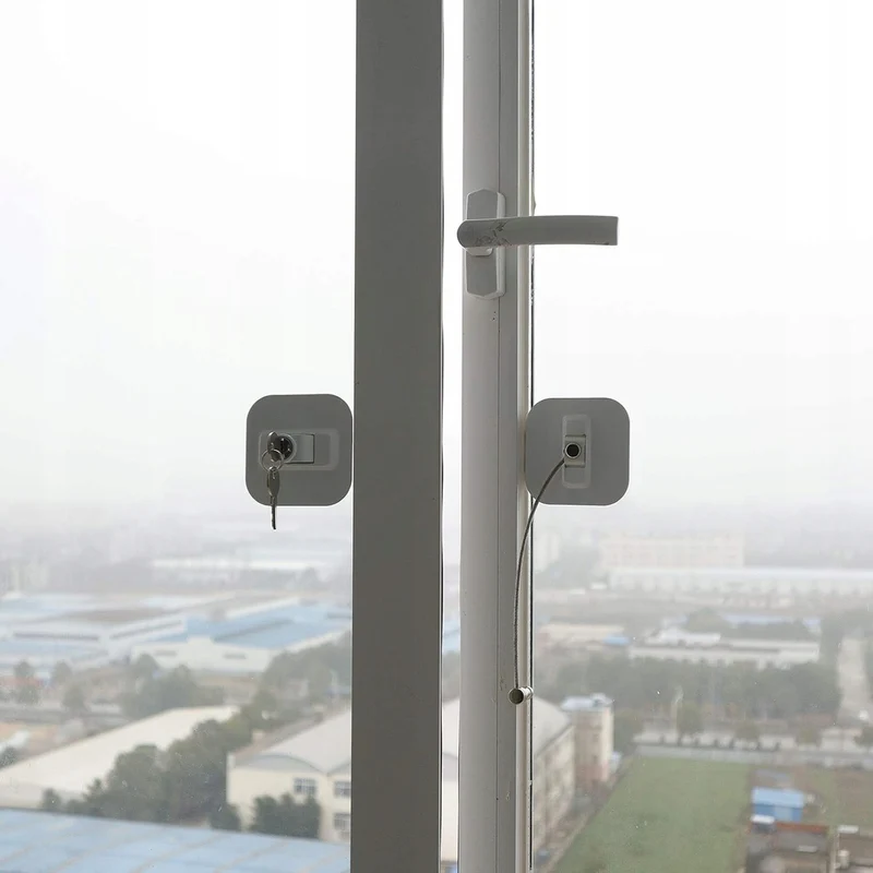 CHILD SAFETY LOCK zabezpieczenie do szafek i szuflad 19 cm + 2 klucze