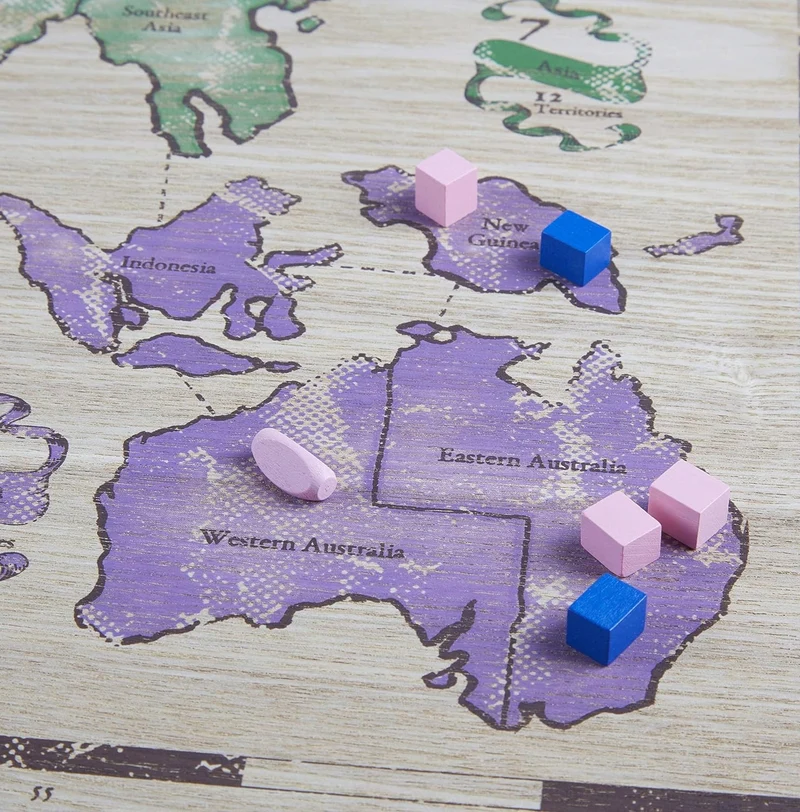 HASBRO Risk gra strategiczna drewniane plansza i pionki J. FRANCUSKI
