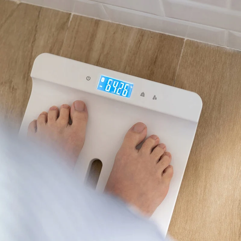SUAVINEX 2w1 waga cyfrowa i pomiar wzrostu