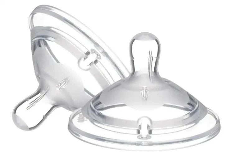 CHICCO smoczek do butelki NaturalFeeling 6m+
