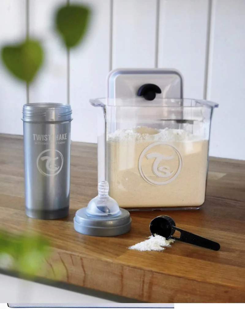 TWISTSHAKE pojemnik na mleko 1700ml hermetyczny