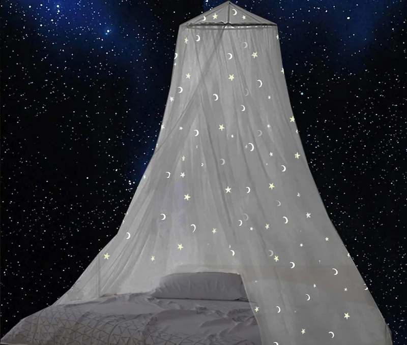 GLOW BED moskitiera do łóżeczka, baldachimu z fluorescencyjnymi gwiazdkami
