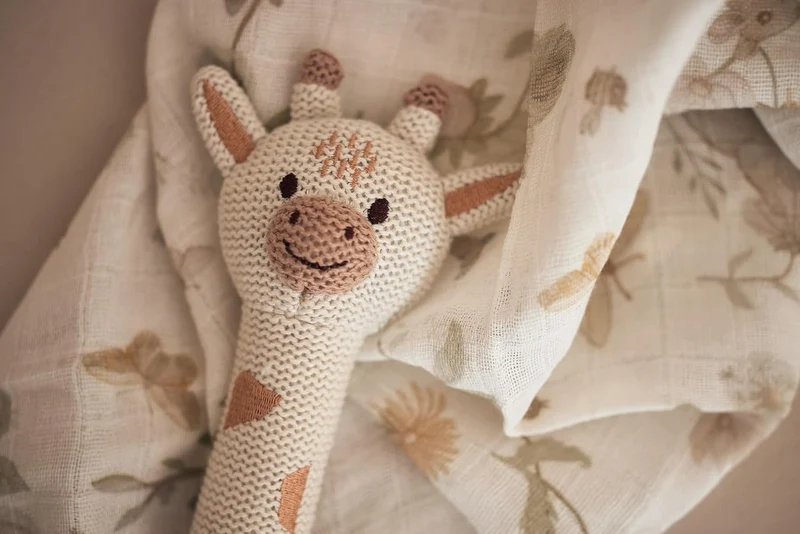 JOLLEIN grzechotka dla niemowląt 20cm żyrafa