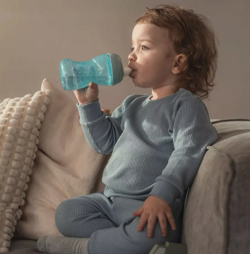 MAM Fun to Drink KUBEK 8 m+ 270 ml wieloryb